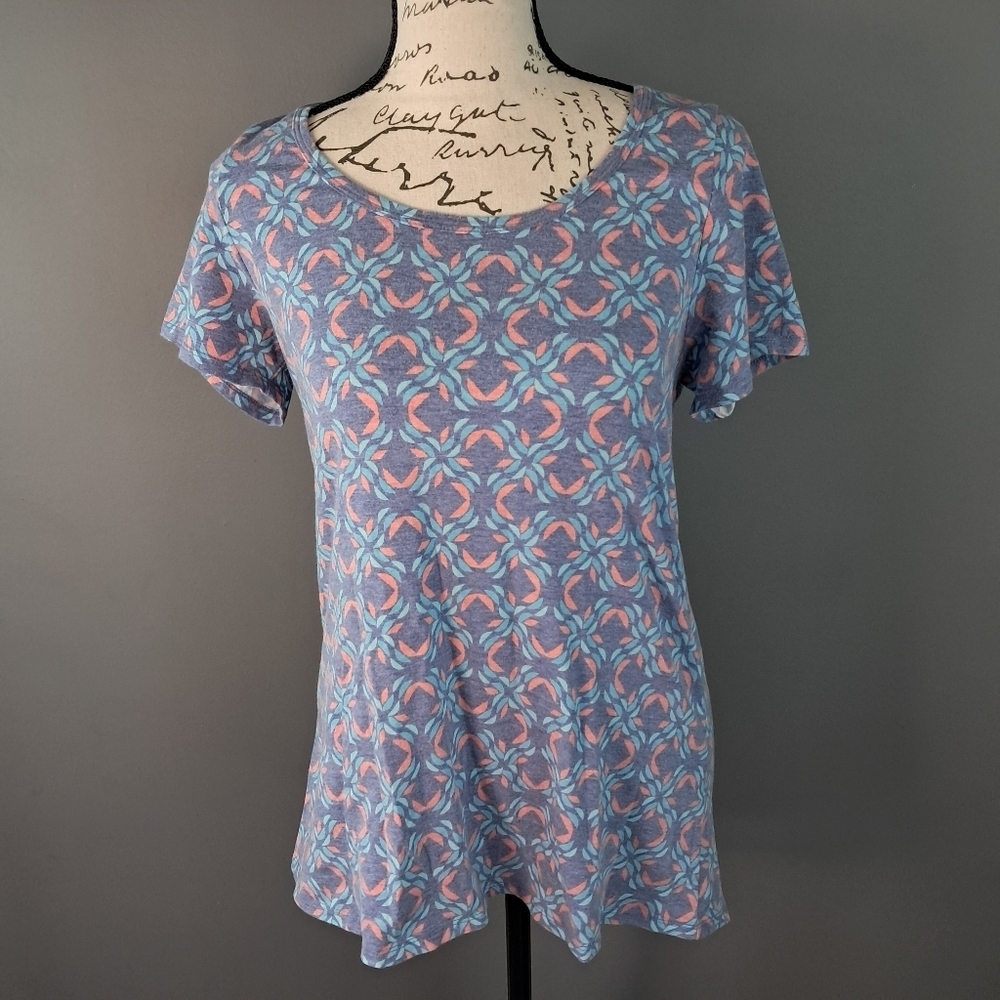 LuLaRoe Size XS Top Perfect Tee Blue Red Geometric Fade Washout Print